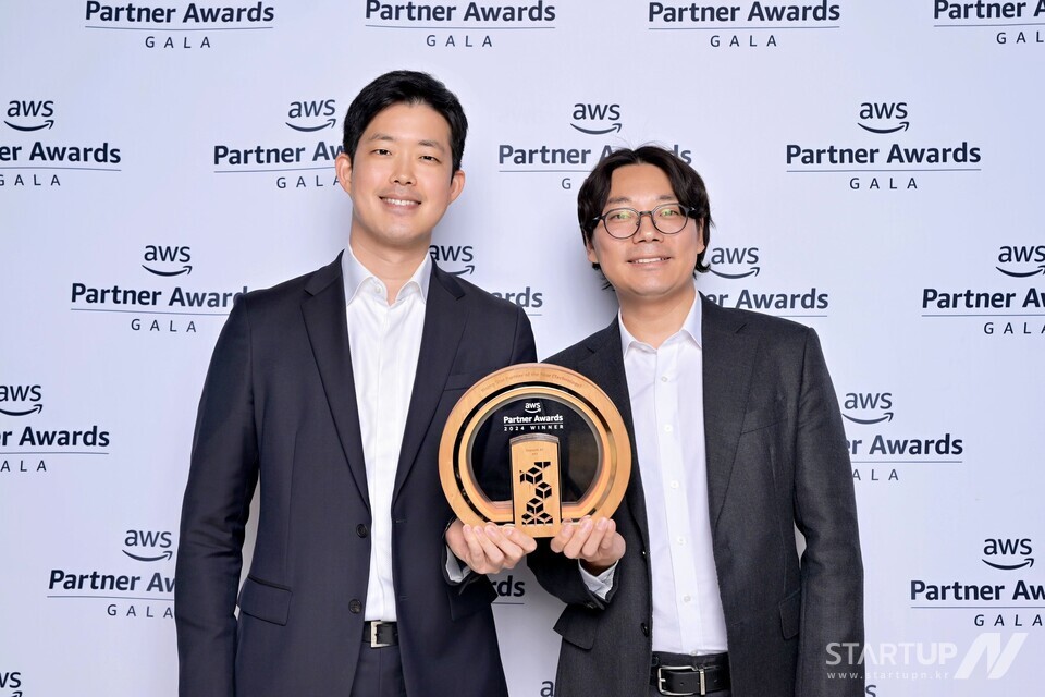 왼쪽부터 바카라 대박 디시 김현수 대표, 바카라 대박 디시 차문수 공동창업자