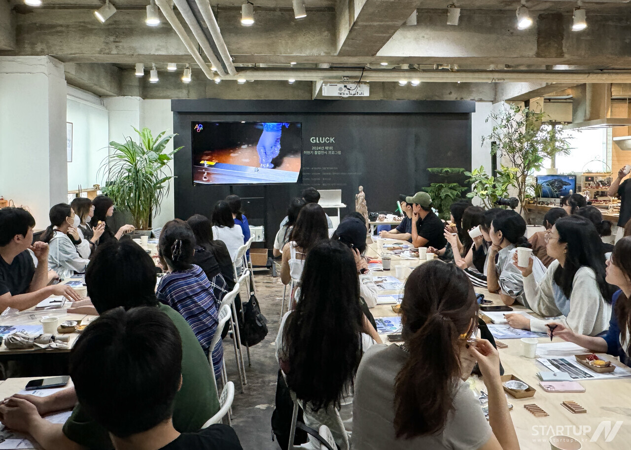 글룩, 예비 졸업생 졸업 작품 창작 지원 프로그램 성료… “3D 프린팅 활용 첨단 기술 지원 성과”