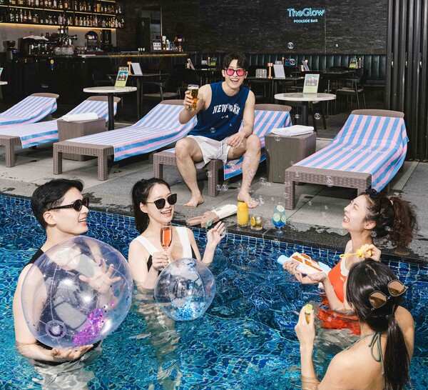 포포인츠 바이 쉐라톤 수원, 수원의 밤을 밝히는 단 하나의 루프톱 풀파티 ‘글로우 풀 메이저 놀이터 순위 개최